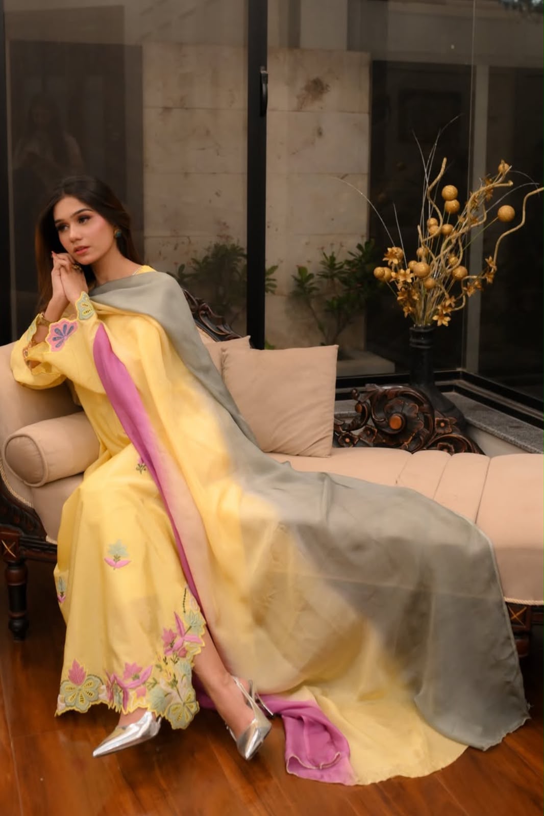 Sunshine kaftan Embroidered 3pc