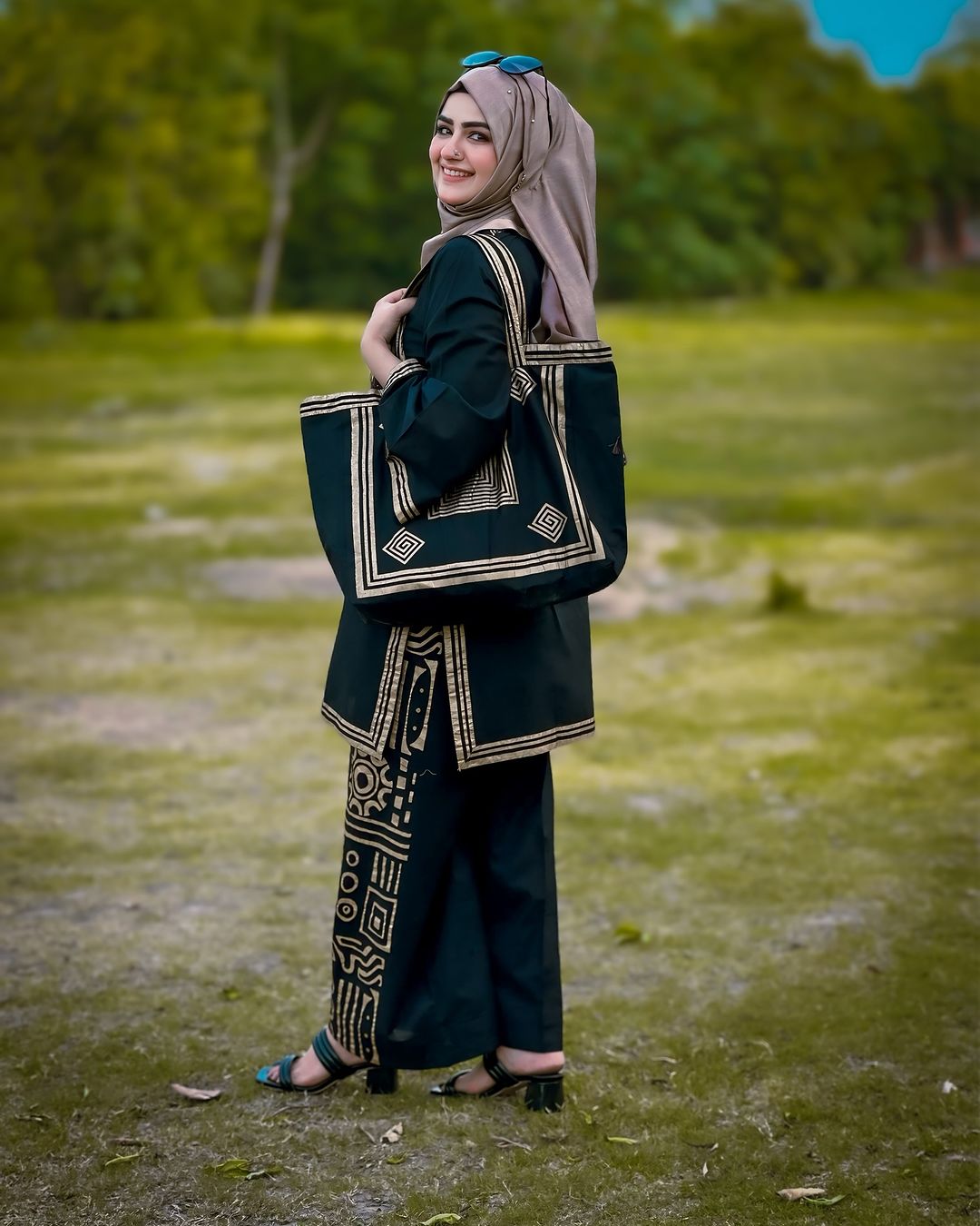 Pyramid 2pc+bag free