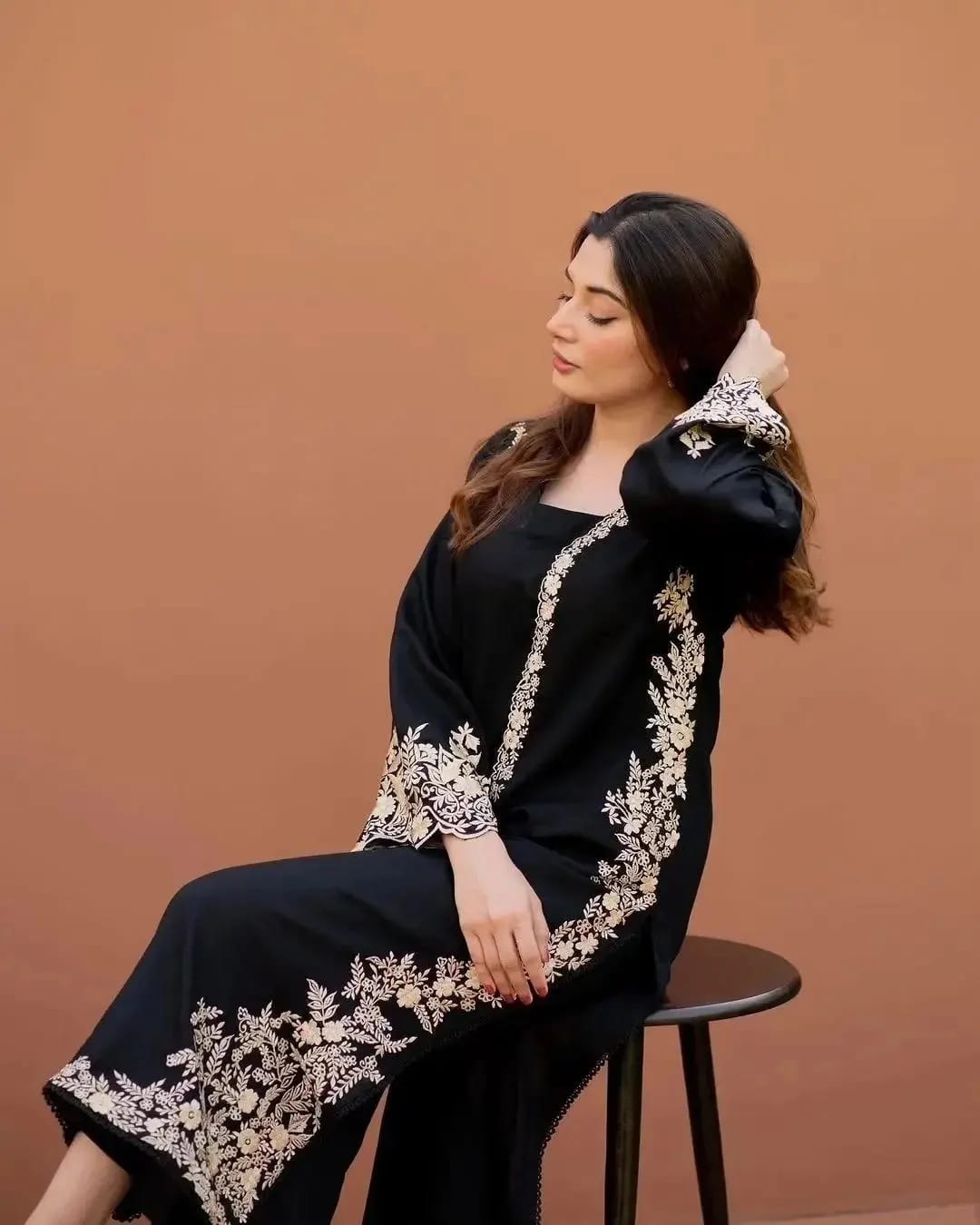 MARIBLACK Embroidered 2pc Long Lenght