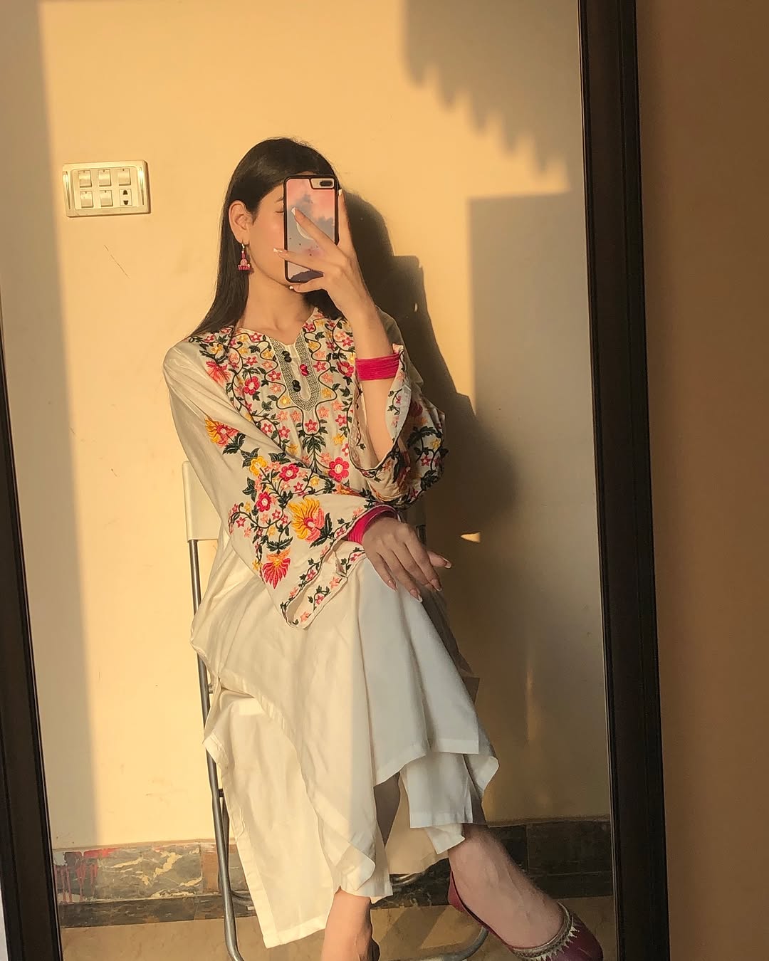 Warisha 2pc -Lawn Embroidered