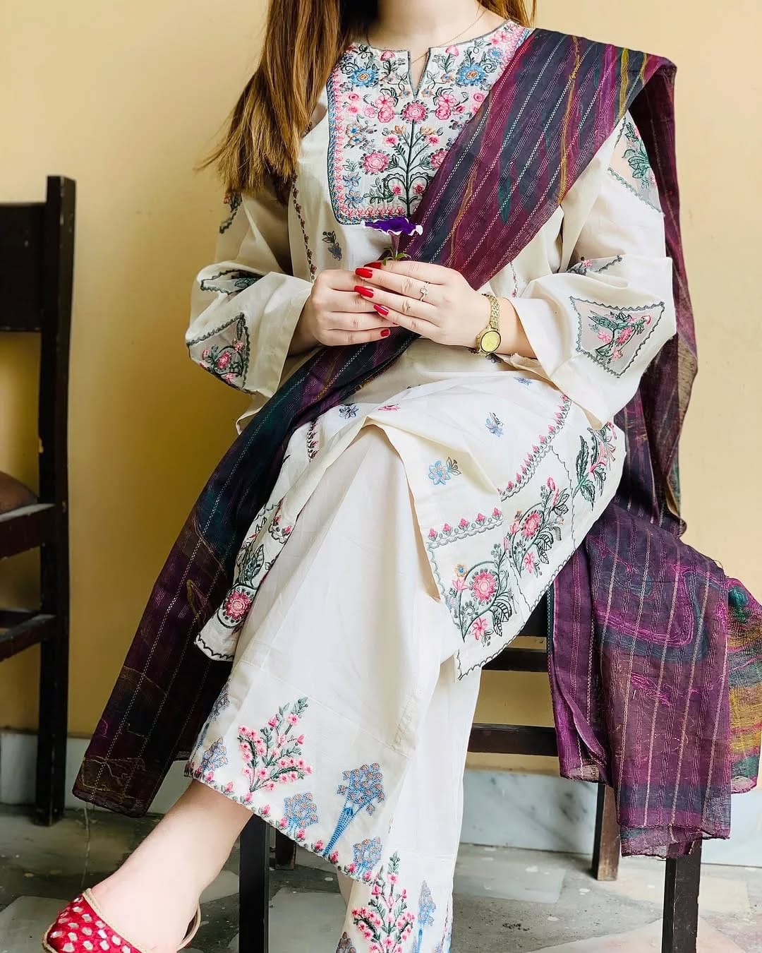 Naaz Embroidered 2pc