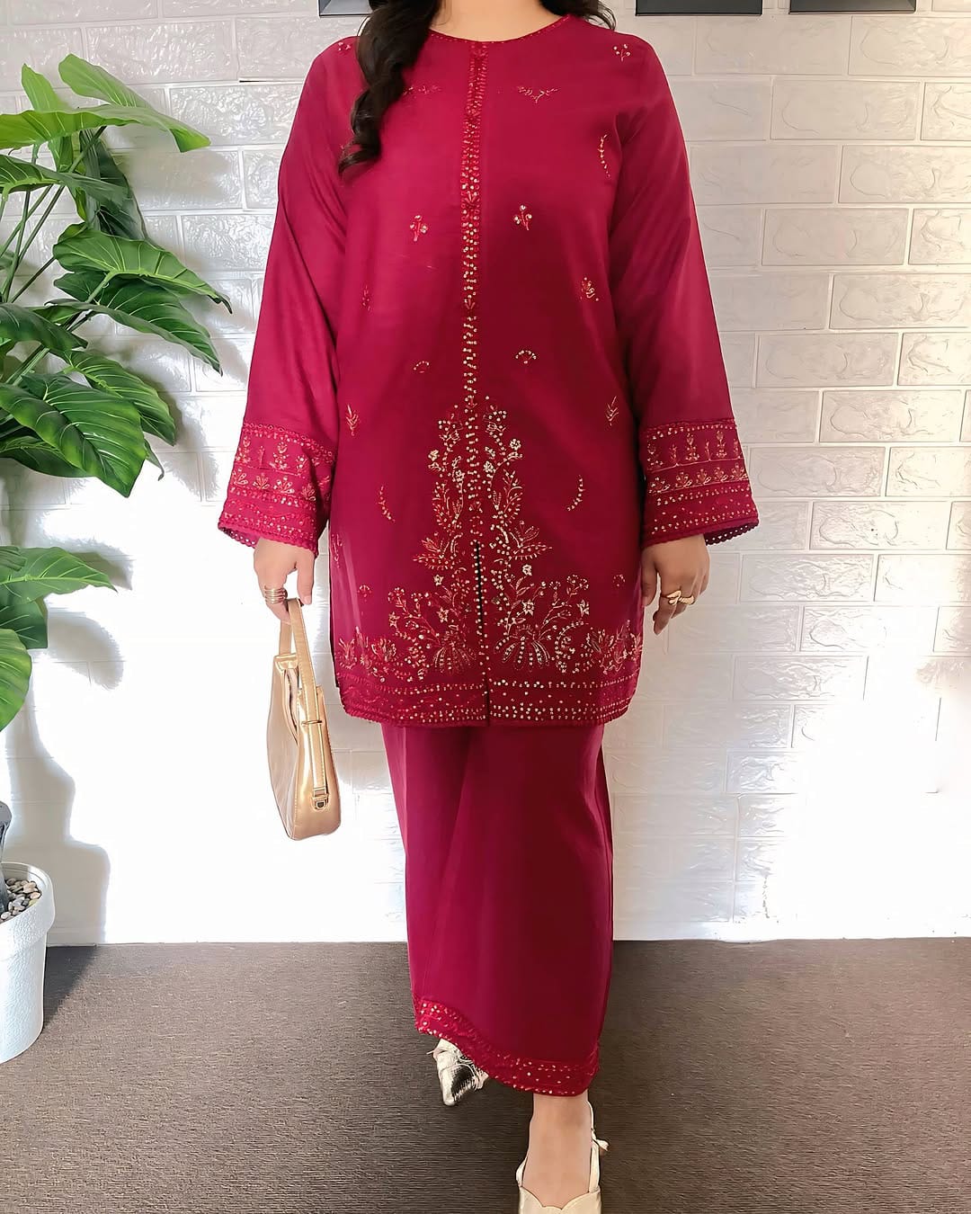 Jennifer 2PC Lawn Embroidered