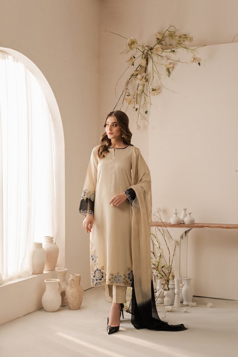 Saafora Embroidered Lawn 3pc