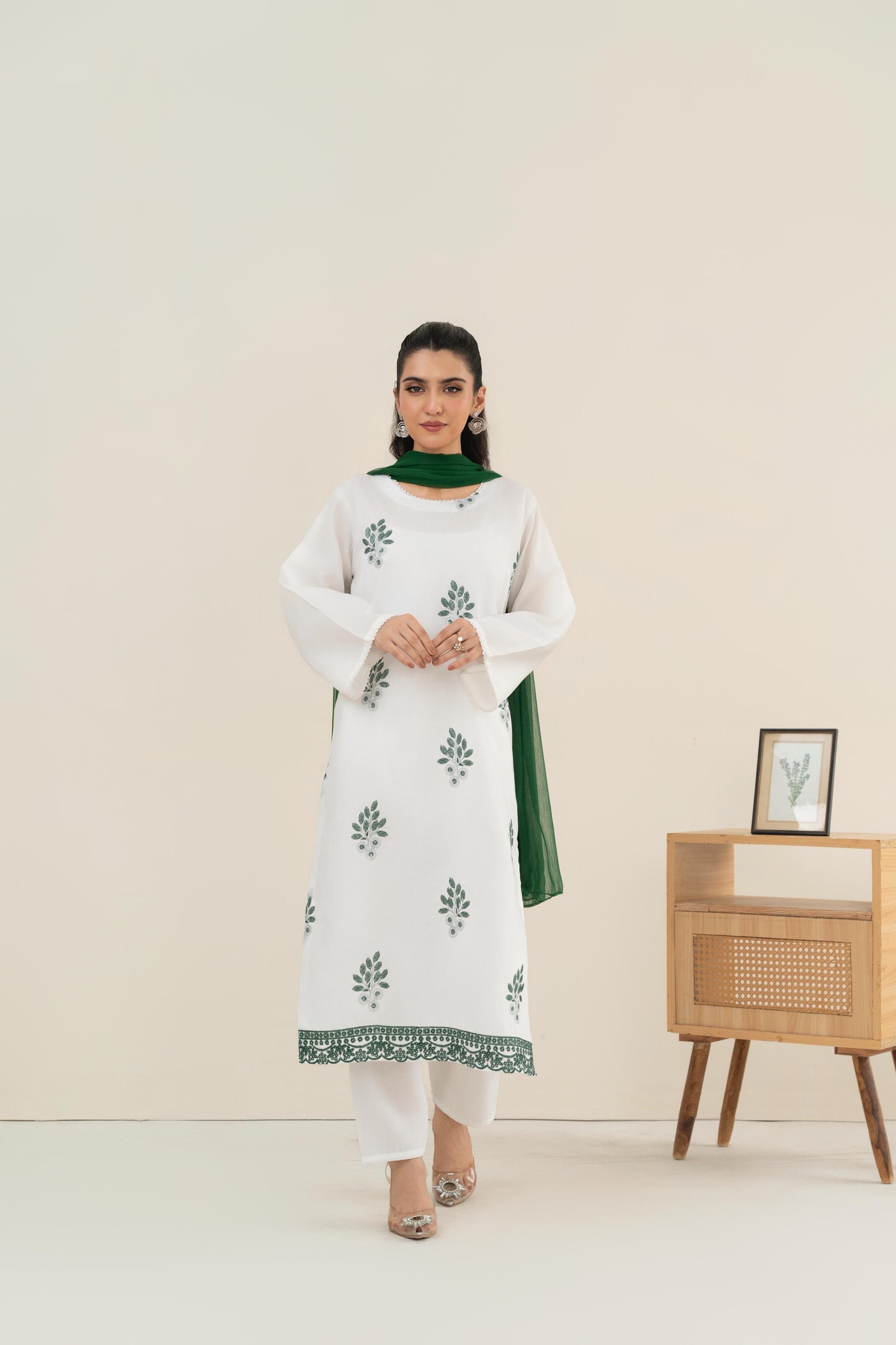 Green Leaf Embroidered 3pc
