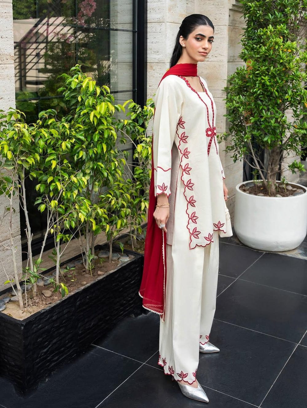 Bow Embroidered 3pc