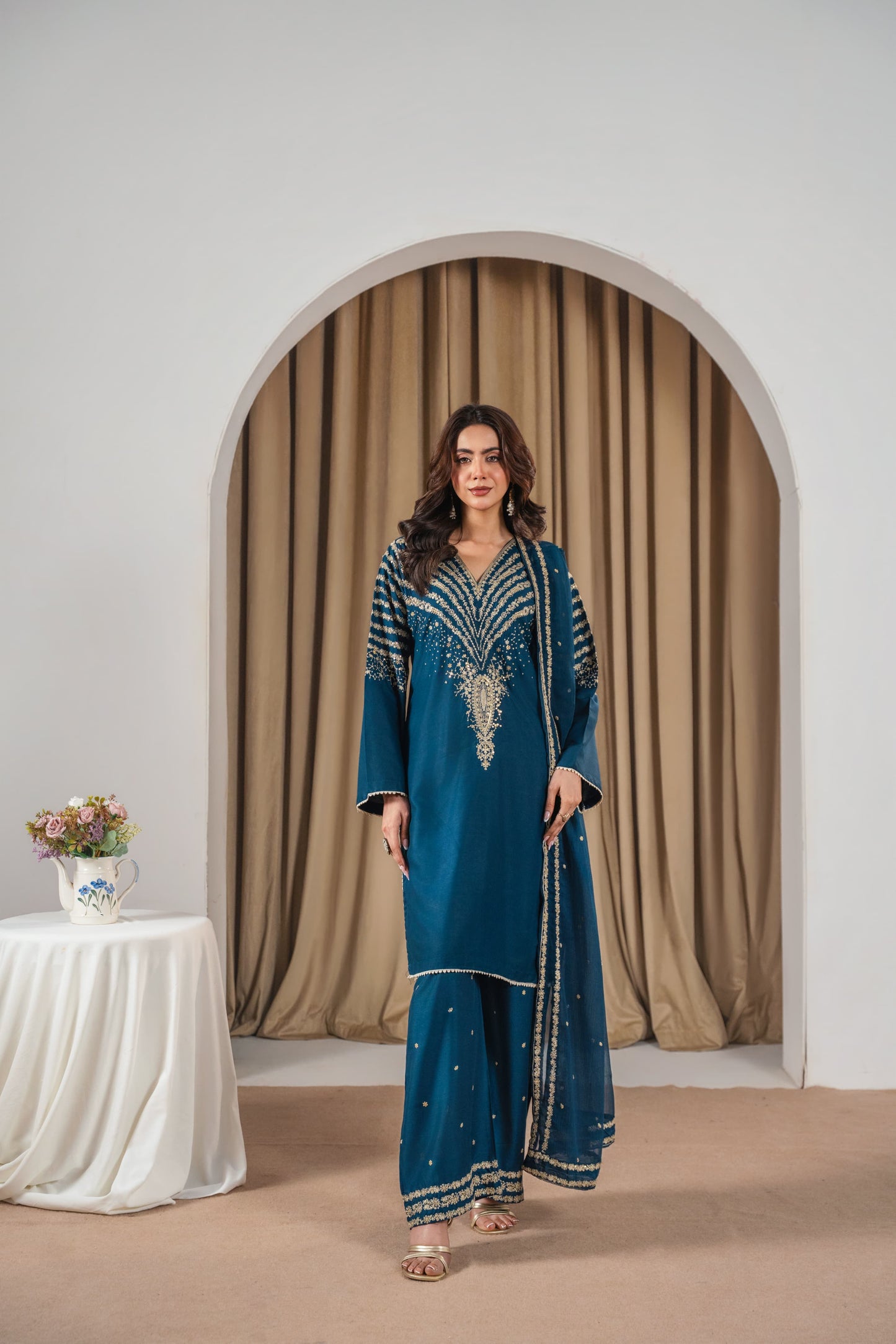 Bellra Embroidered 3pc