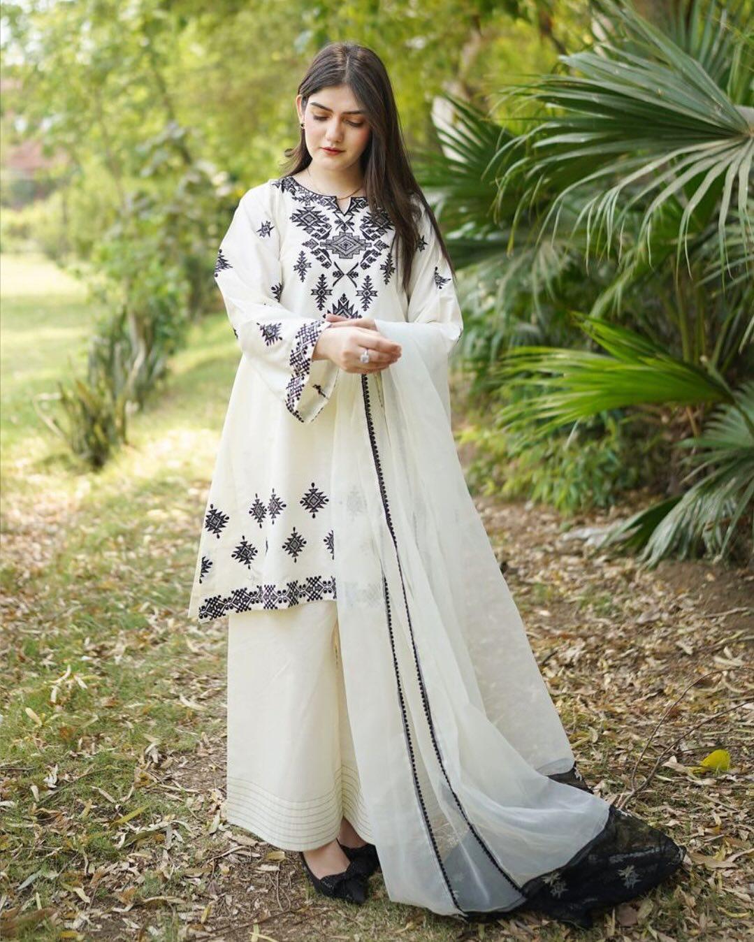 Eid Arrivals