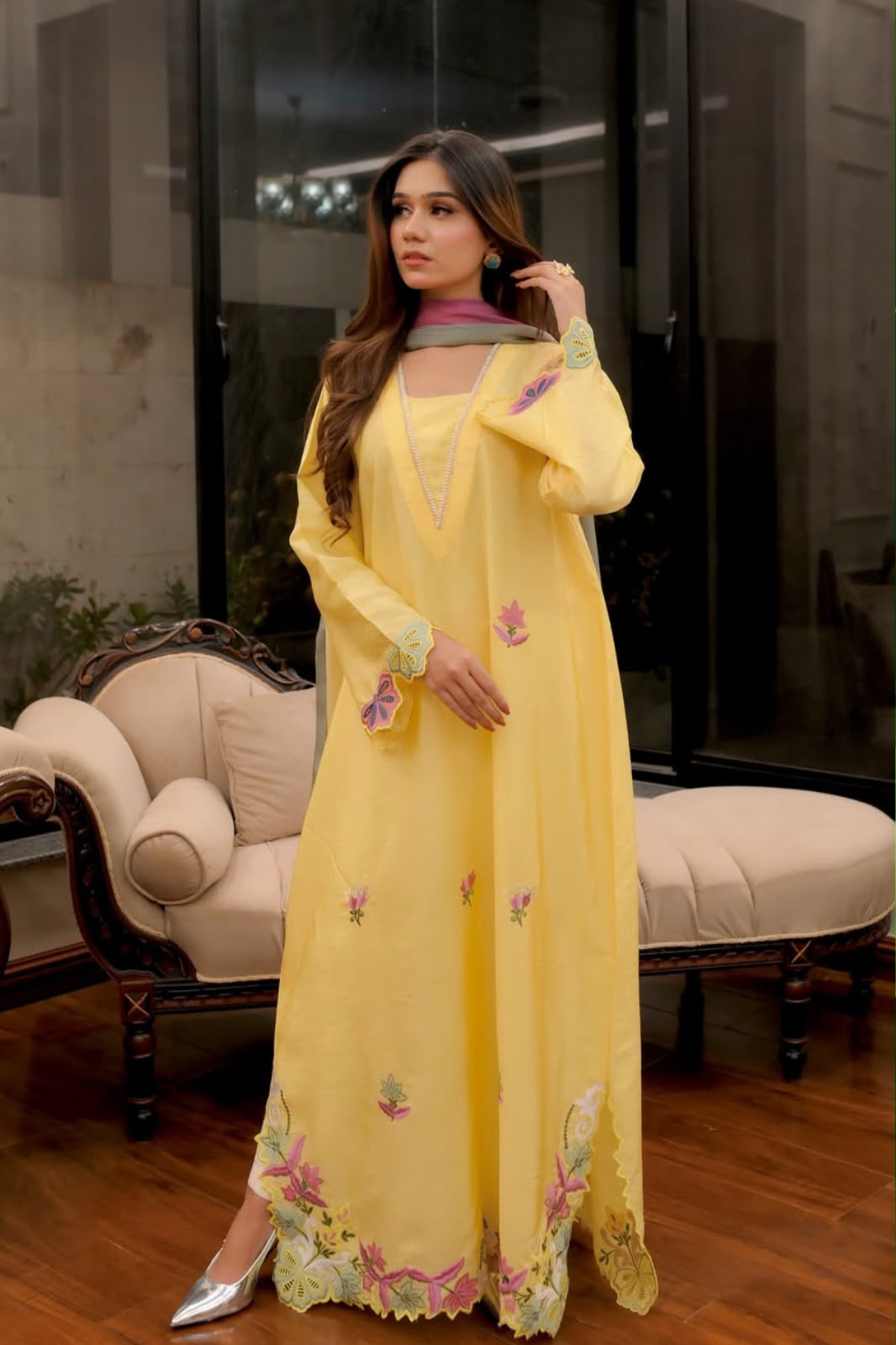 Sunshine kaftan Embroidered 3pc