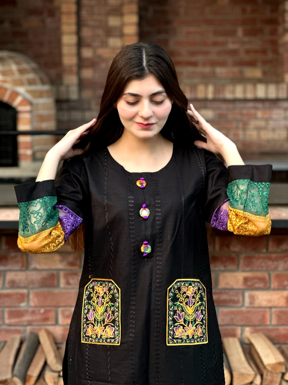 Pocket Embroidered 2pc