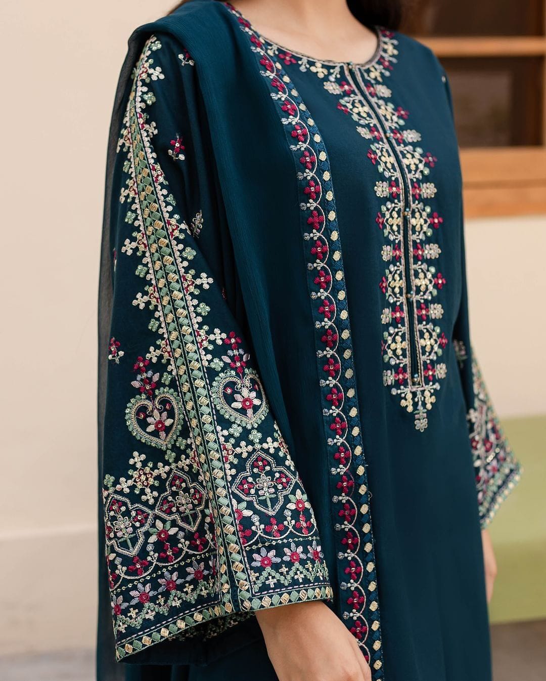 Aadab Embroidered 3pc