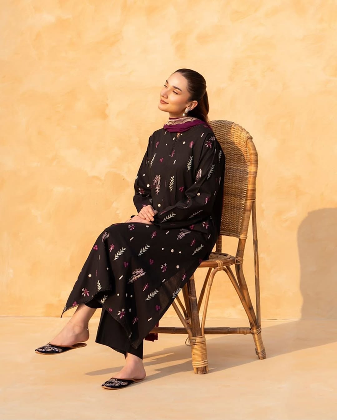 Diana Embroidered 3pc