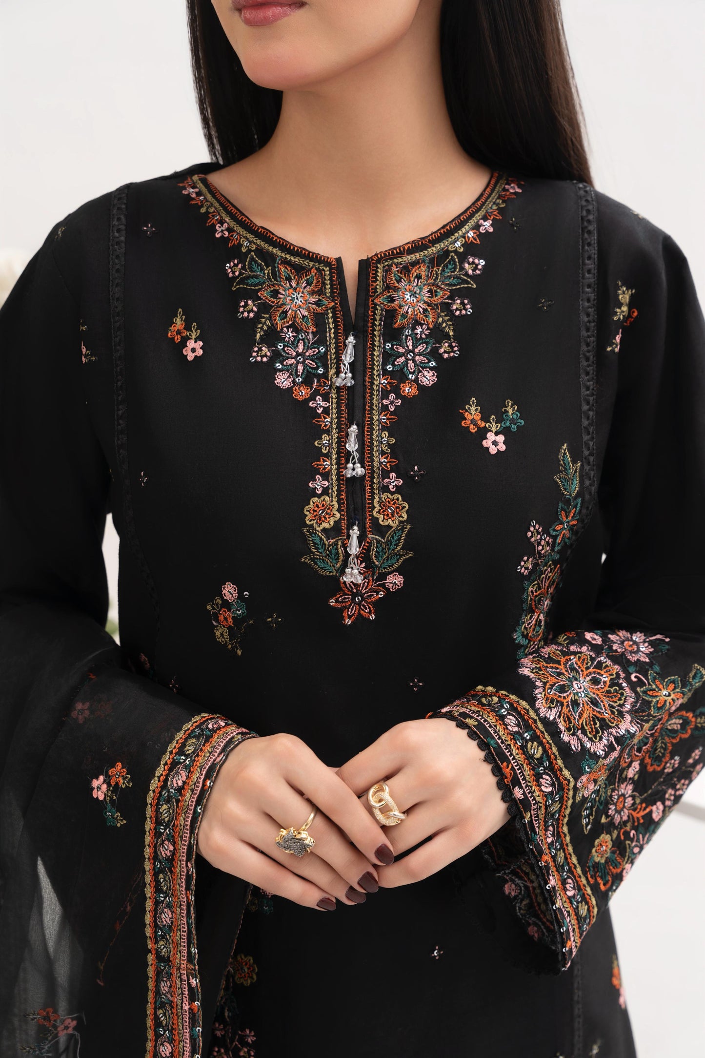 Hareem Embroidered 3pc