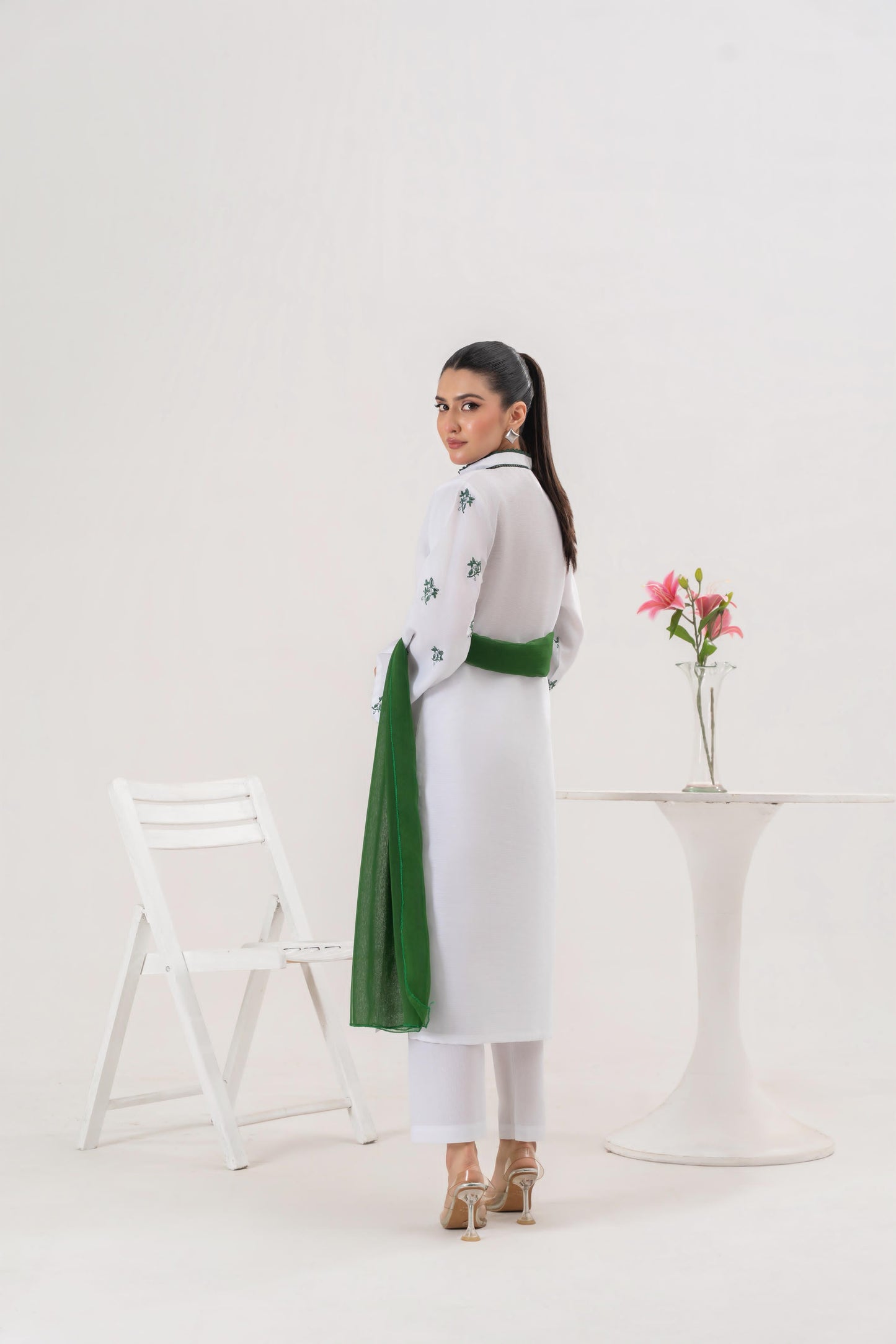 National Embroidered 3pc