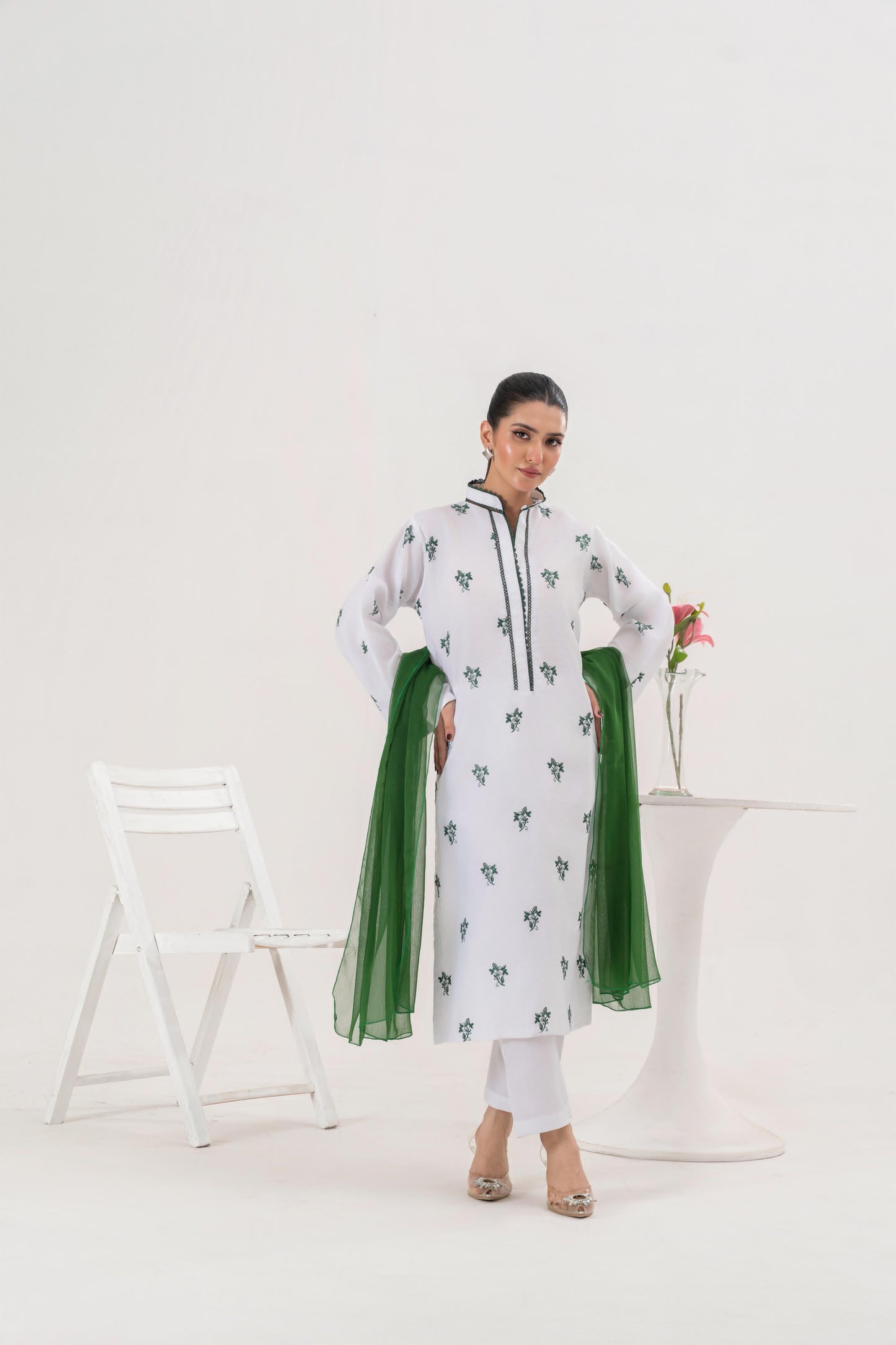 National Embroidered 3pc