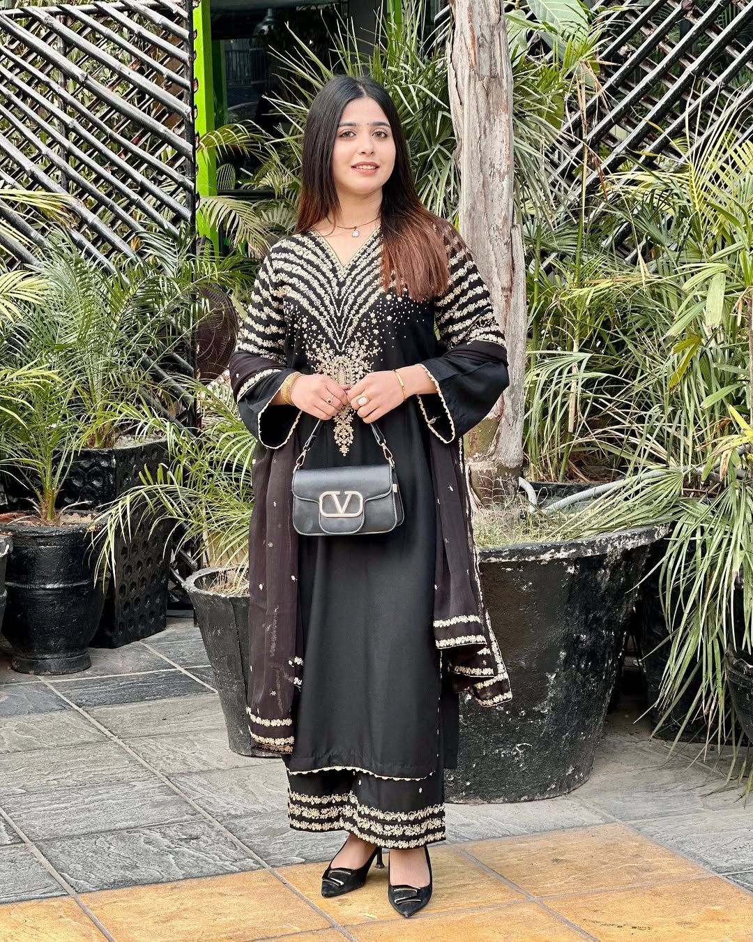 Tehzeeb Embroidered 3pc