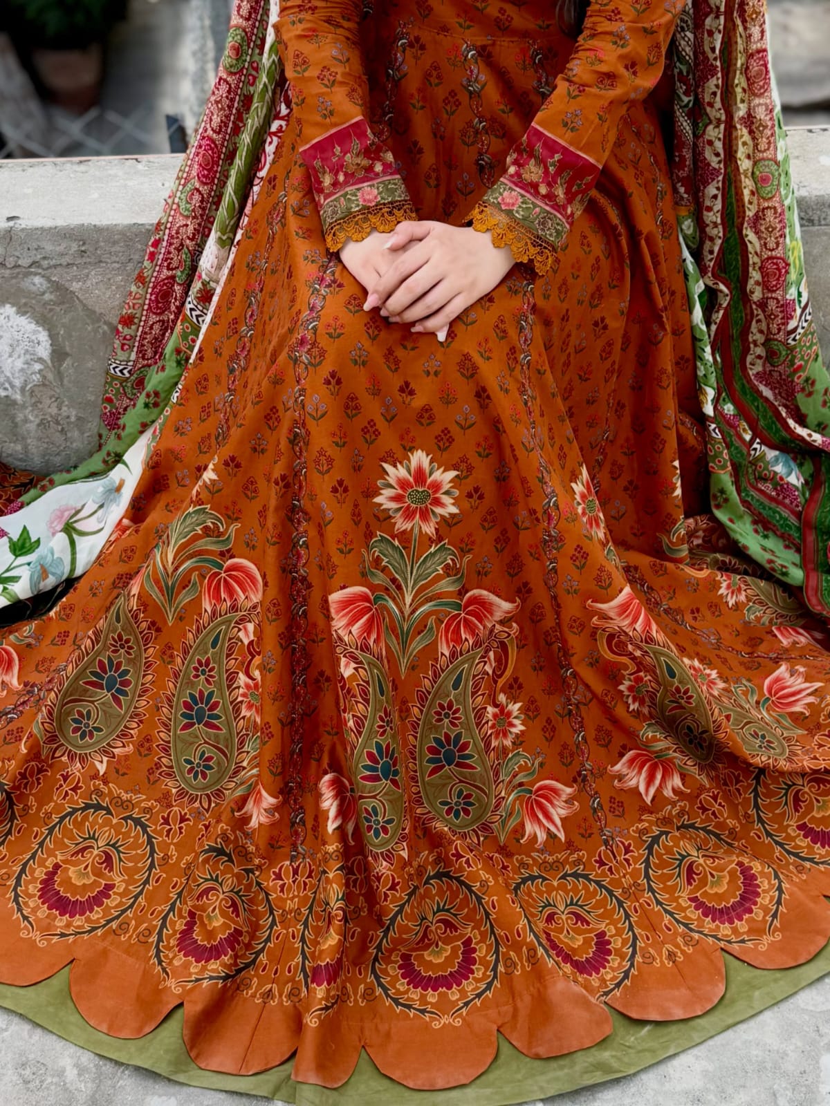 Heera Maxi