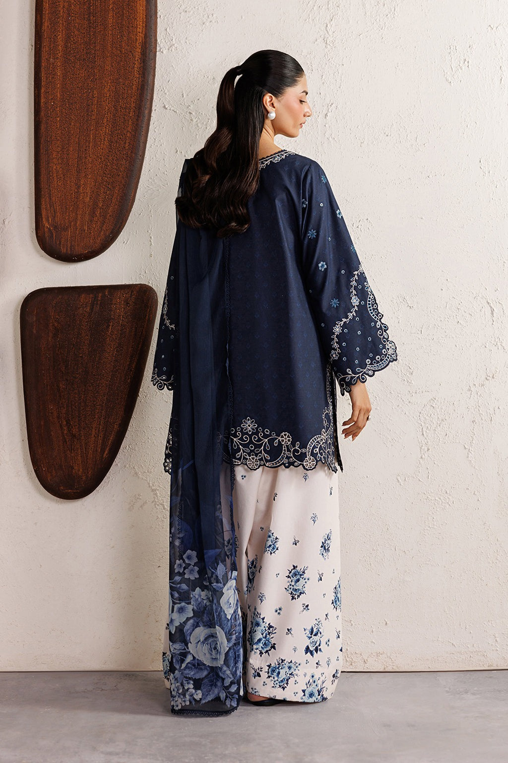 Parca Rose Embroidered 3pc