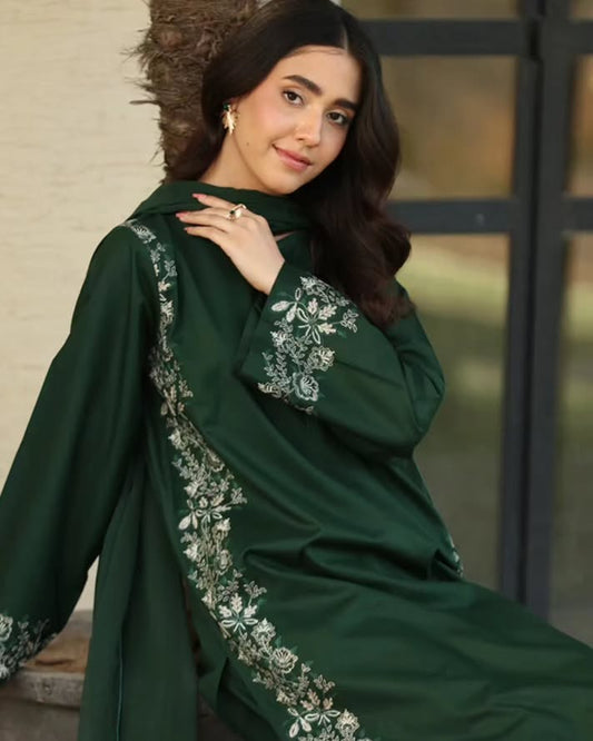 Pakeeza Embroidered 3pc