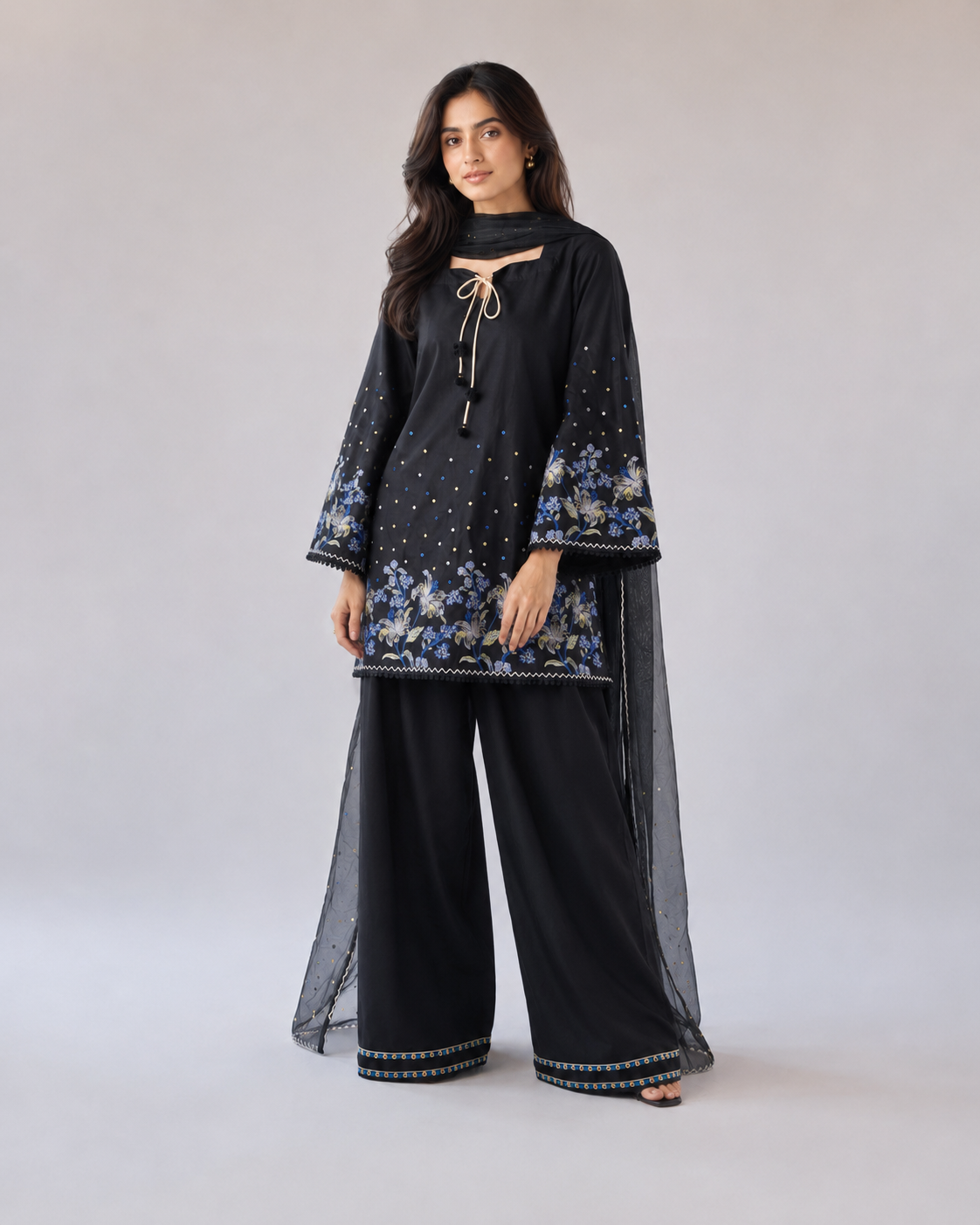 Osen Black Embroidered 3pc